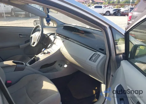 2013 Toyota Prius Two from USA, damaged, VIN JTDKN3DUXD5577474